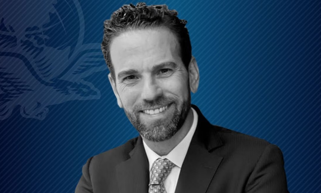 ✒ El Clan de los hijos de AMLO haciendo negocios con el desabasto de medicinas: Carlos Loret